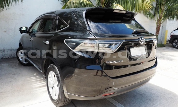 Sayi Na hannu Toyota Harrier Black Mota in Porto Novo a Benin Sayi Na hannu Toyota Harrier Black Mota in Porto Novo a Benin
