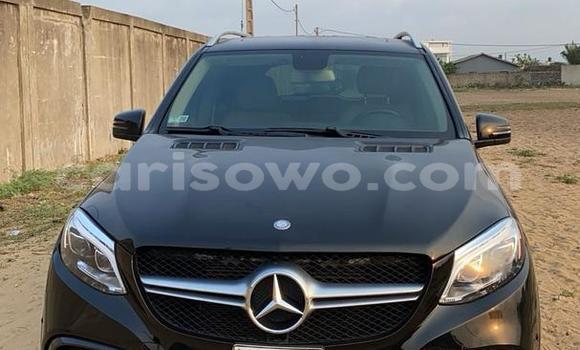 Acheter Occasion Voiture Mercedes-Benz ML–Class Noir à Cotonou, Benin