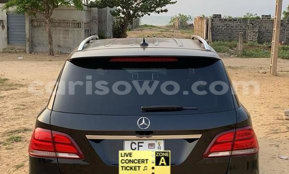 Ra Àlòkù Mercedes-Benz ML–Class Black Ọkọ̀ in Cotonou ni Benin Ra Àlòkù Mercedes-Benz ML–Class Black Ọkọ̀ in Cotonou ni Benin