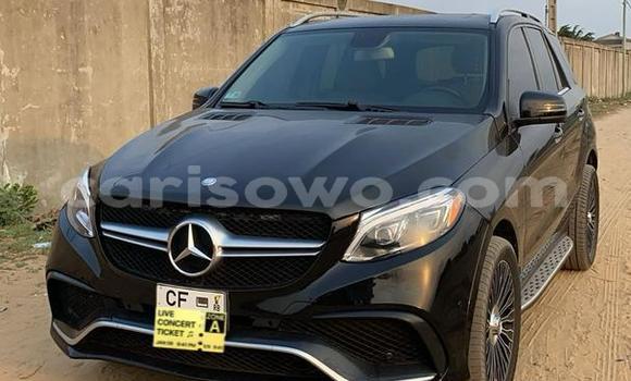 Ra Àlòkù Mercedes-Benz ML–Class Black Ọkọ̀ in Cotonou ni Benin Ra Àlòkù Mercedes-Benz ML–Class Black Ọkọ̀ in Cotonou ni Benin