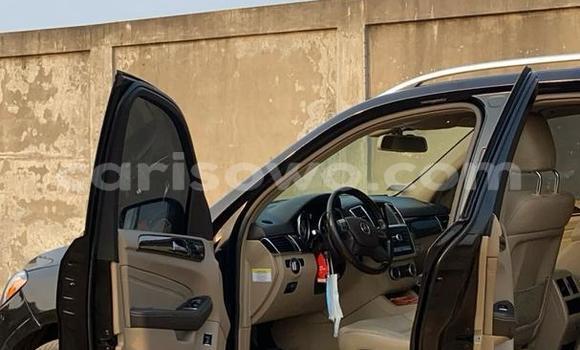 Ra Àlòkù Mercedes-Benz ML–Class Black Ọkọ̀ in Cotonou ni Benin Ra Àlòkù Mercedes-Benz ML–Class Black Ọkọ̀ in Cotonou ni Benin