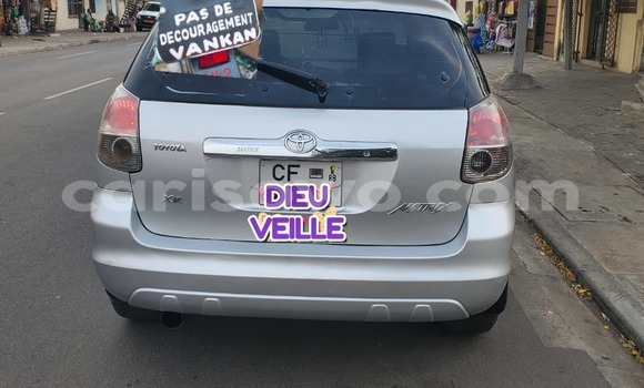 Buy Used Toyota Matrix Silver Car in Cotonou in Benign Buy Used Toyota Matrix Silver Car in Cotonou in Benign