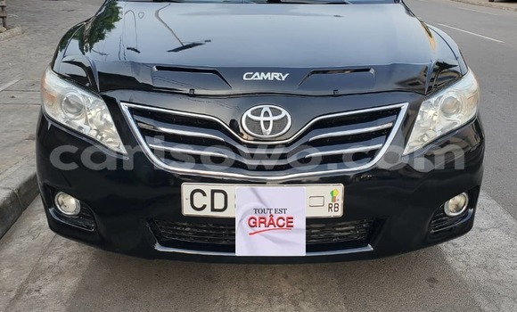 Ra Àlòkù Toyota Camry Black Ọkọ̀ in Cotonou ni Benin