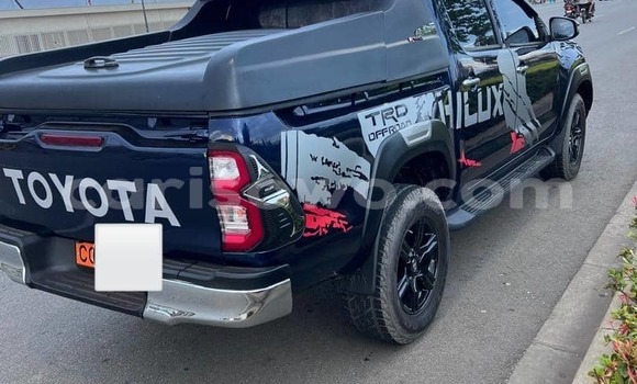 Acheter Occasion Voiture Toyota Hilux Noir à Cotonou, Benin Acheter Occasion Voiture Toyota Hilux Noir à Cotonou, Benin