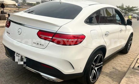 Acheter Occasion Voiture Mercedes-Benz GLE Coupe Blanc à Cotonou, Benin Acheter Occasion Voiture Mercedes-Benz GLE Coupe Blanc à Cotonou, Benin