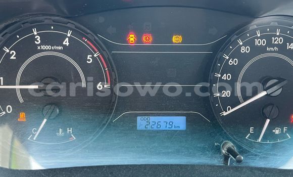 Buy Used Toyota Hilux White Car in Cotonou in Benign Buy Used Toyota Hilux White Car in Cotonou in Benign