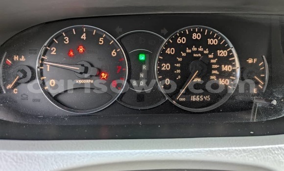 Sayi Na hannu Toyota Avalon Azurfa Mota in Cotonou a Benin Sayi Na hannu Toyota Avalon Azurfa Mota in Cotonou a Benin
