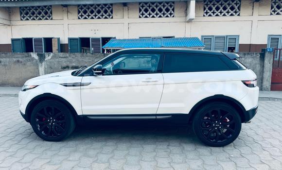Sayi Na hannu Range Rover Evoque White Mota in Cotonou a Benin Sayi Na hannu Range Rover Evoque White Mota in Cotonou a Benin