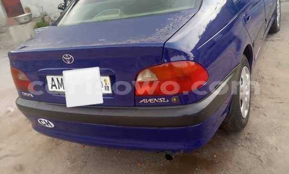 Acheter Occasion Voiture Toyota Avensis Bleu à Cotonou, Benin Acheter Occasion Voiture Toyota Avensis Bleu à Cotonou, Benin