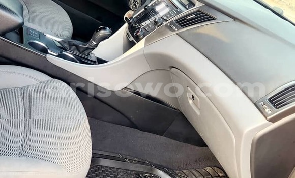 Acheter Occasion Voiture Hyundai Sonata Noir à Cotonou, Benin Acheter Occasion Voiture Hyundai Sonata Noir à Cotonou, Benin