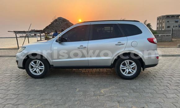 Acheter Occasion Voiture Hyundai Santa Fe Gris à Cotonou, Benin Acheter Occasion Voiture Hyundai Santa Fe Gris à Cotonou, Benin