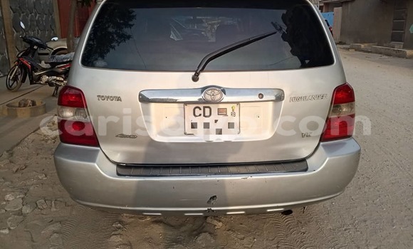 Acheter Occasion Voiture Toyota Highlander Gris à Cotonou, Benin Acheter Occasion Voiture Toyota Highlander Gris à Cotonou, Benin