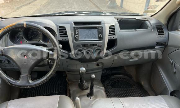 Buy Used Toyota Hilux White Car in Cotonou in Benign Buy Used Toyota Hilux White Car in Cotonou in Benign