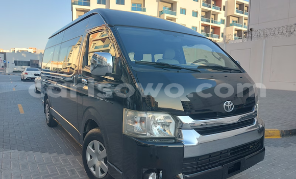 Acheter Occasion Voiture Toyota Hiace Noir à Porto Novo, Benin
