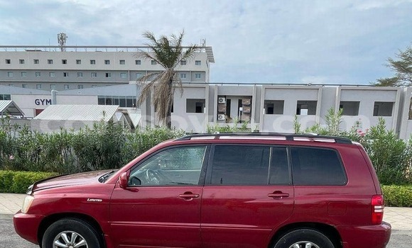Ra Àlòkù Toyota Highlander Red Ọkọ̀ in Cotonou ni Benin Ra Àlòkù Toyota Highlander Red Ọkọ̀ in Cotonou ni Benin
