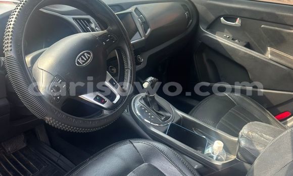 Acheter Occasion Voiture Kia Sportage Gris à Cotonou, Benin Acheter Occasion Voiture Kia Sportage Gris à Cotonou, Benin