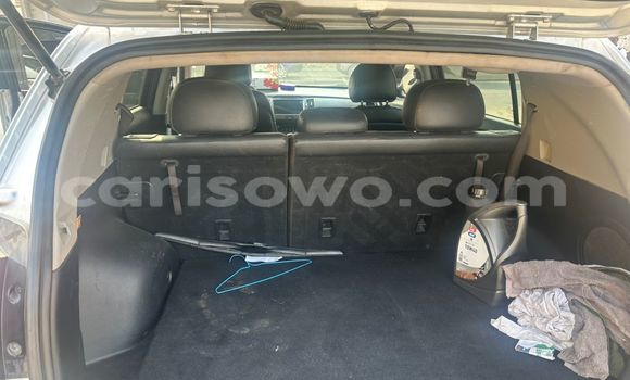 Acheter Occasion Voiture Kia Sportage Gris à Cotonou, Benin Acheter Occasion Voiture Kia Sportage Gris à Cotonou, Benin