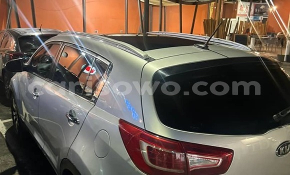 Acheter Occasion Voiture Kia Sportage Gris à Cotonou, Benin Acheter Occasion Voiture Kia Sportage Gris à Cotonou, Benin