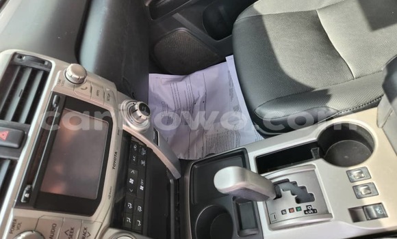 Acheter Occasion Voiture Toyota 4Runner Blanc à Cotonou, Benin Acheter Occasion Voiture Toyota 4Runner Blanc à Cotonou, Benin