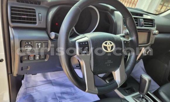 Acheter Occasion Voiture Toyota 4Runner Blanc à Cotonou, Benin Acheter Occasion Voiture Toyota 4Runner Blanc à Cotonou, Benin