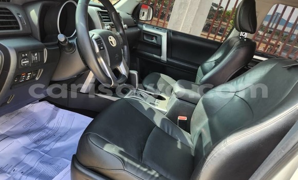 Acheter Occasion Voiture Toyota 4Runner Blanc à Cotonou, Benin Acheter Occasion Voiture Toyota 4Runner Blanc à Cotonou, Benin