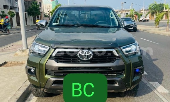 Ra Àlòkù Toyota Hilux Miiran Ọkọ̀ in Cotonou ni Benin Ra Àlòkù Toyota Hilux Miiran Ọkọ̀ in Cotonou ni Benin