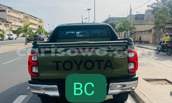 Ra Àlòkù Toyota Hilux Miiran Ọkọ̀ in Cotonou ni Benin Ra Àlòkù Toyota Hilux Miiran Ọkọ̀ in Cotonou ni Benin