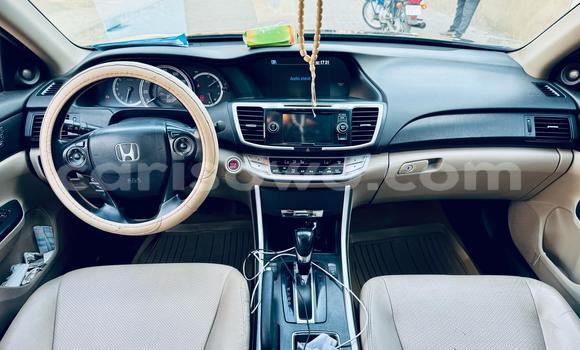 Acheter Occasion Voiture Honda Accord Noir à Cotonou, Benin Acheter Occasion Voiture Honda Accord Noir à Cotonou, Benin