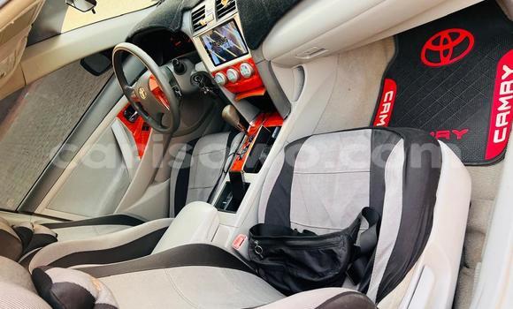 Ra Àlòkù Toyota Camry Black Ọkọ̀ in Cotonou ni Benin Ra Àlòkù Toyota Camry Black Ọkọ̀ in Cotonou ni Benin