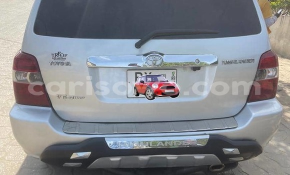 Ra Àlòkù Toyota Highlander Miiran Ọkọ̀ in Cotonou ni Benin Ra Àlòkù Toyota Highlander Miiran Ọkọ̀ in Cotonou ni Benin