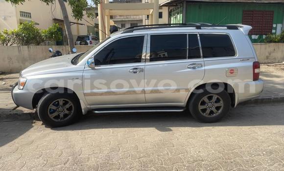 Ra Àlòkù Toyota Highlander Miiran Ọkọ̀ in Cotonou ni Benin Ra Àlòkù Toyota Highlander Miiran Ọkọ̀ in Cotonou ni Benin