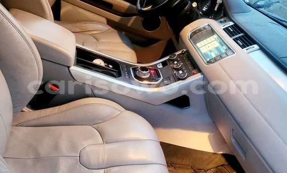 Acheter Occasion Voiture Range Rover Evoque Gris à Cotonou, Benin Acheter Occasion Voiture Range Rover Evoque Gris à Cotonou, Benin