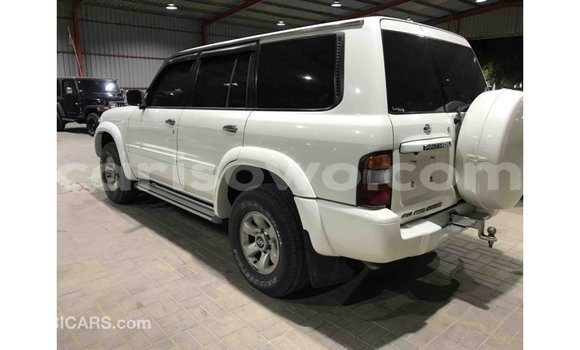 Ra Imported Nissan Patrol funfun Ọkọ̀ in Import - Dubai ni Benin Ra Imported Nissan Patrol funfun Ọkọ̀ in Import - Dubai ni Benin