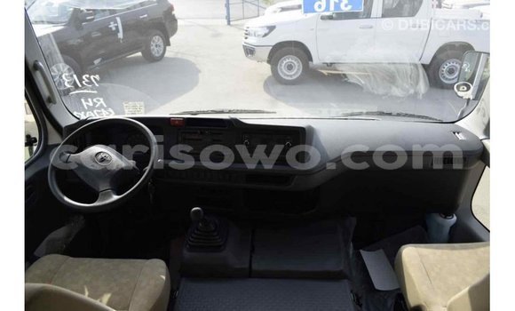 Sayi Imported Toyota Coaster White Babbar mota in Import - Dubai a Benin Sayi Imported Toyota Coaster White Babbar mota in Import - Dubai a Benin