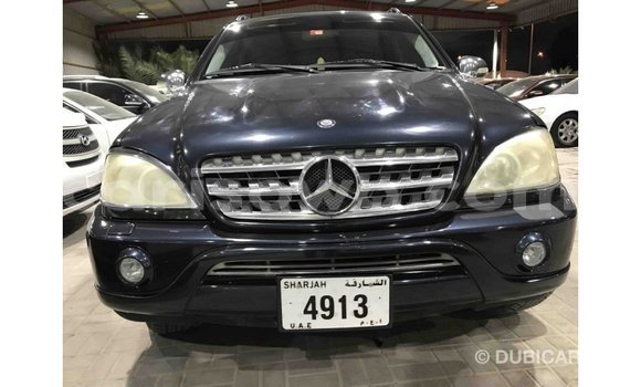 Ra Imported Mercedes-Benz 190 (W201) Blue Ọkọ̀ in Import - Dubai ni Benin Ra Imported Mercedes-Benz 190 (W201) Blue Ọkọ̀ in Import - Dubai ni Benin