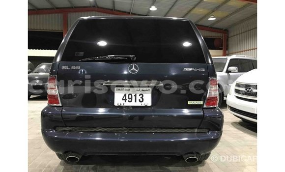 Ra Imported Mercedes-Benz 190 (W201) Blue Ọkọ̀ in Import - Dubai ni Benin Ra Imported Mercedes-Benz 190 (W201) Blue Ọkọ̀ in Import - Dubai ni Benin