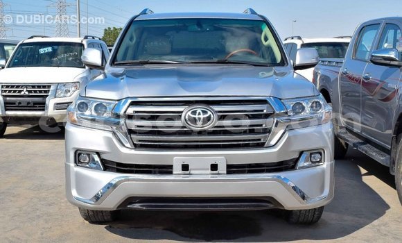 Ra Imported Toyota Land Cruiser Miiran Ọkọ̀ in Import - Dubai ni Benin Ra Imported Toyota Land Cruiser Miiran Ọkọ̀ in Import - Dubai ni Benin