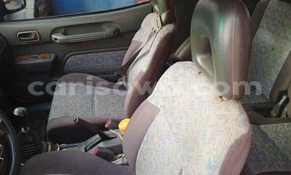 Acheter Occasion Voiture Toyota RAV4 Bleu à Cotonou, Benin Acheter Occasion Voiture Toyota RAV4 Bleu à Cotonou, Benin