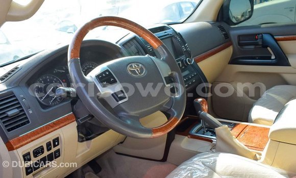 Ra Imported Toyota Land Cruiser Miiran Ọkọ̀ in Import - Dubai ni Benin Ra Imported Toyota Land Cruiser Miiran Ọkọ̀ in Import - Dubai ni Benin