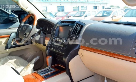 Ra Imported Toyota Land Cruiser Miiran Ọkọ̀ in Import - Dubai ni Benin Ra Imported Toyota Land Cruiser Miiran Ọkọ̀ in Import - Dubai ni Benin