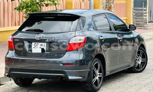 Acheter Occasion Voiture Toyota Matrix Noir à Cotonou, Benin Acheter Occasion Voiture Toyota Matrix Noir à Cotonou, Benin