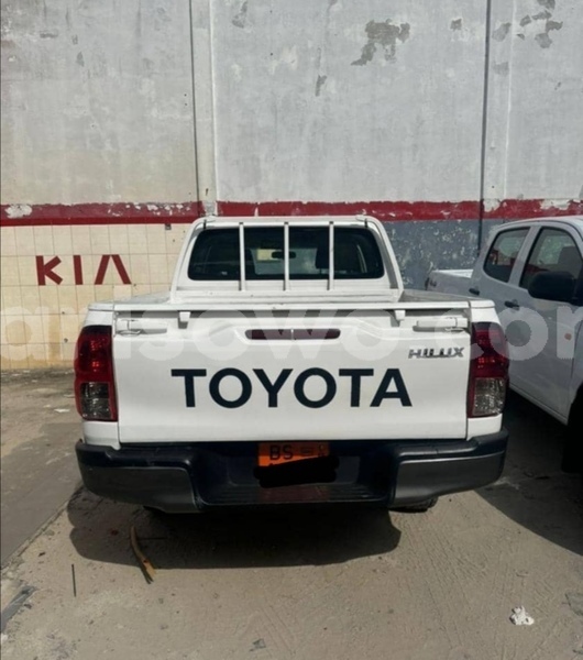 Big with watermark toyota hilux benin cotonou 23472