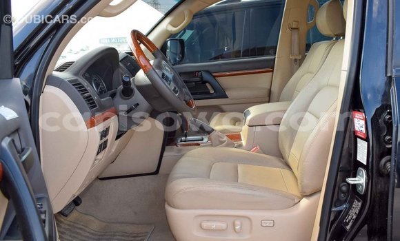 Ra Imported Toyota Land Cruiser Black Ọkọ̀ in Import - Dubai ni Benin Ra Imported Toyota Land Cruiser Black Ọkọ̀ in Import - Dubai ni Benin