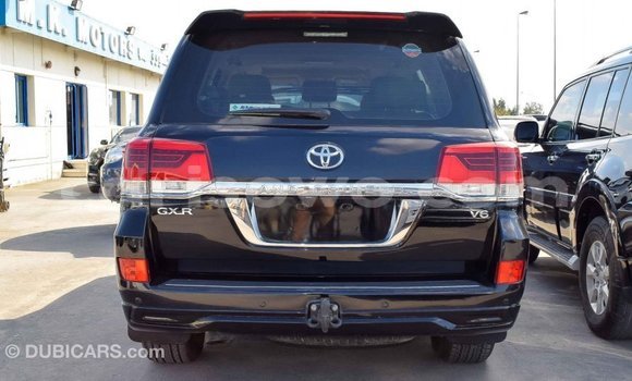 Ra Imported Toyota Land Cruiser Black Ọkọ̀ in Import - Dubai ni Benin Ra Imported Toyota Land Cruiser Black Ọkọ̀ in Import - Dubai ni Benin