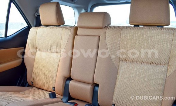 Buy Import Toyota Fortuner White Car in Import - Dubai in Benign Buy Import Toyota Fortuner White Car in Import - Dubai in Benign