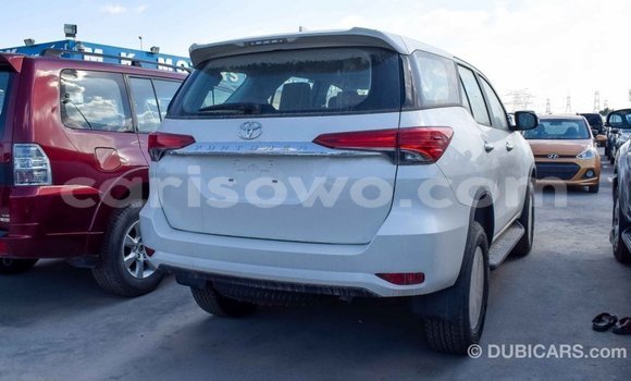 Buy Import Toyota Fortuner White Car in Import - Dubai in Benign Buy Import Toyota Fortuner White Car in Import - Dubai in Benign