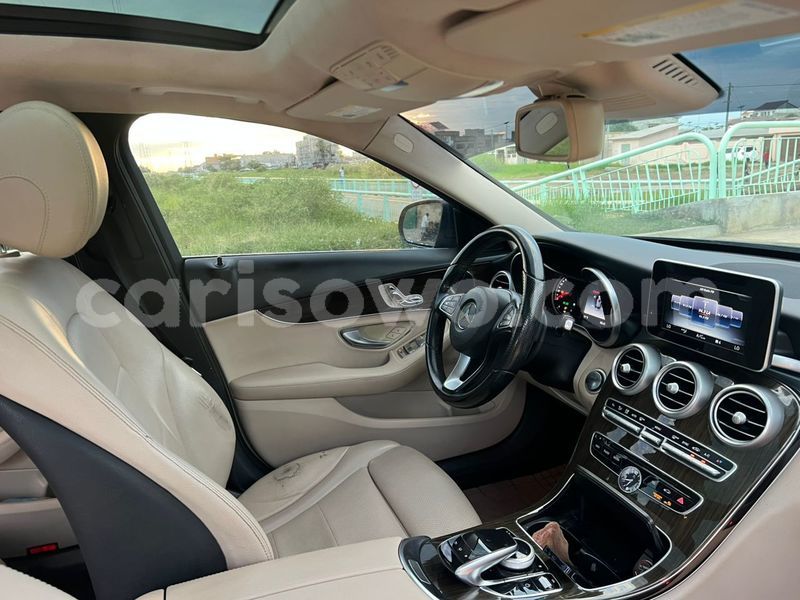 Big with watermark mercedes viano benin abomey calavi 23542