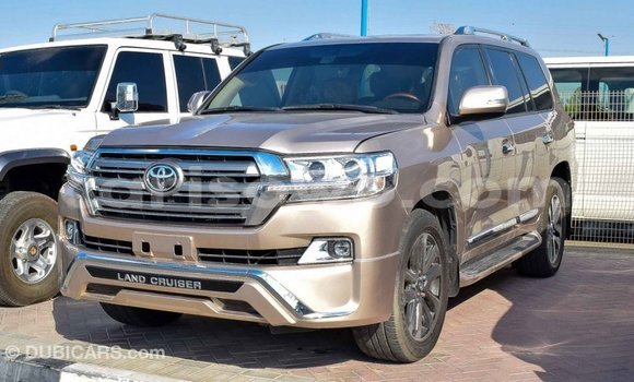 Ra Imported Toyota Land Cruiser Miiran Ọkọ̀ in Import - Dubai ni Benin Ra Imported Toyota Land Cruiser Miiran Ọkọ̀ in Import - Dubai ni Benin