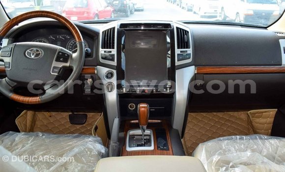 Ra Imported Toyota Land Cruiser Miiran Ọkọ̀ in Import - Dubai ni Benin Ra Imported Toyota Land Cruiser Miiran Ọkọ̀ in Import - Dubai ni Benin