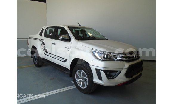 Buy Import Toyota Hilux White Car in Import - Dubai in Benign Buy Import Toyota Hilux White Car in Import - Dubai in Benign